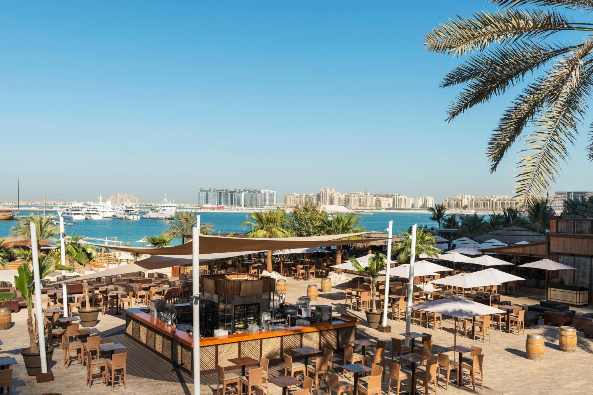 Le Meridien Mina Seyahi Beach Resort & Waterpark Dubai Exterior photo The Beach, Jumeirah